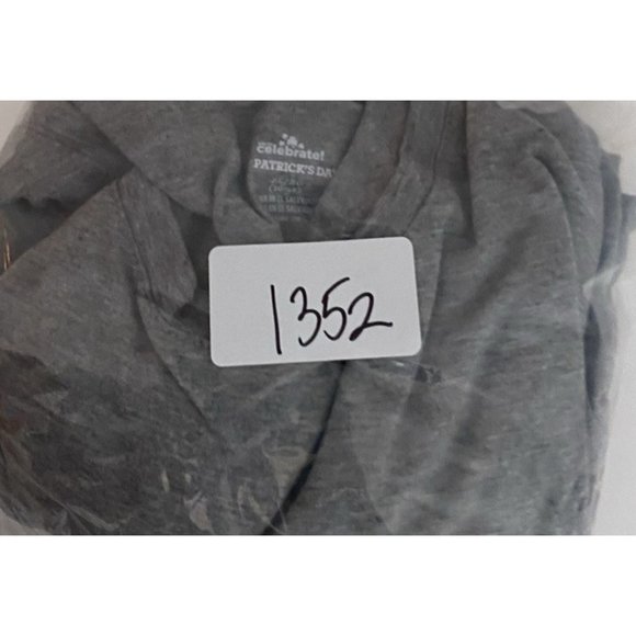 Celebrate Together St Patrick's Day T-shirt Women's Clover Gingham Gray XL - Picture 9 of 9